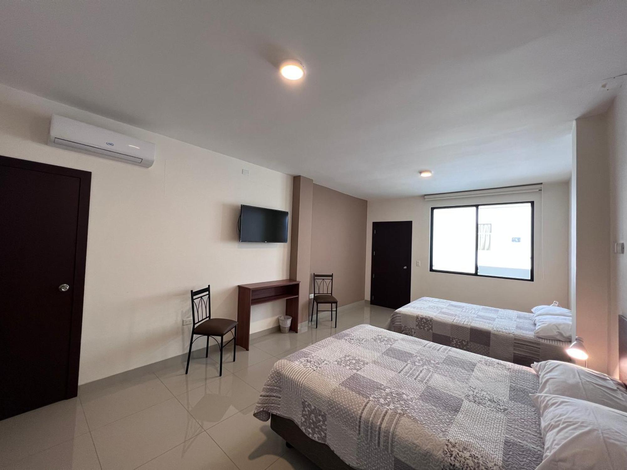Hotel Monte Moriah Manta Habitación foto